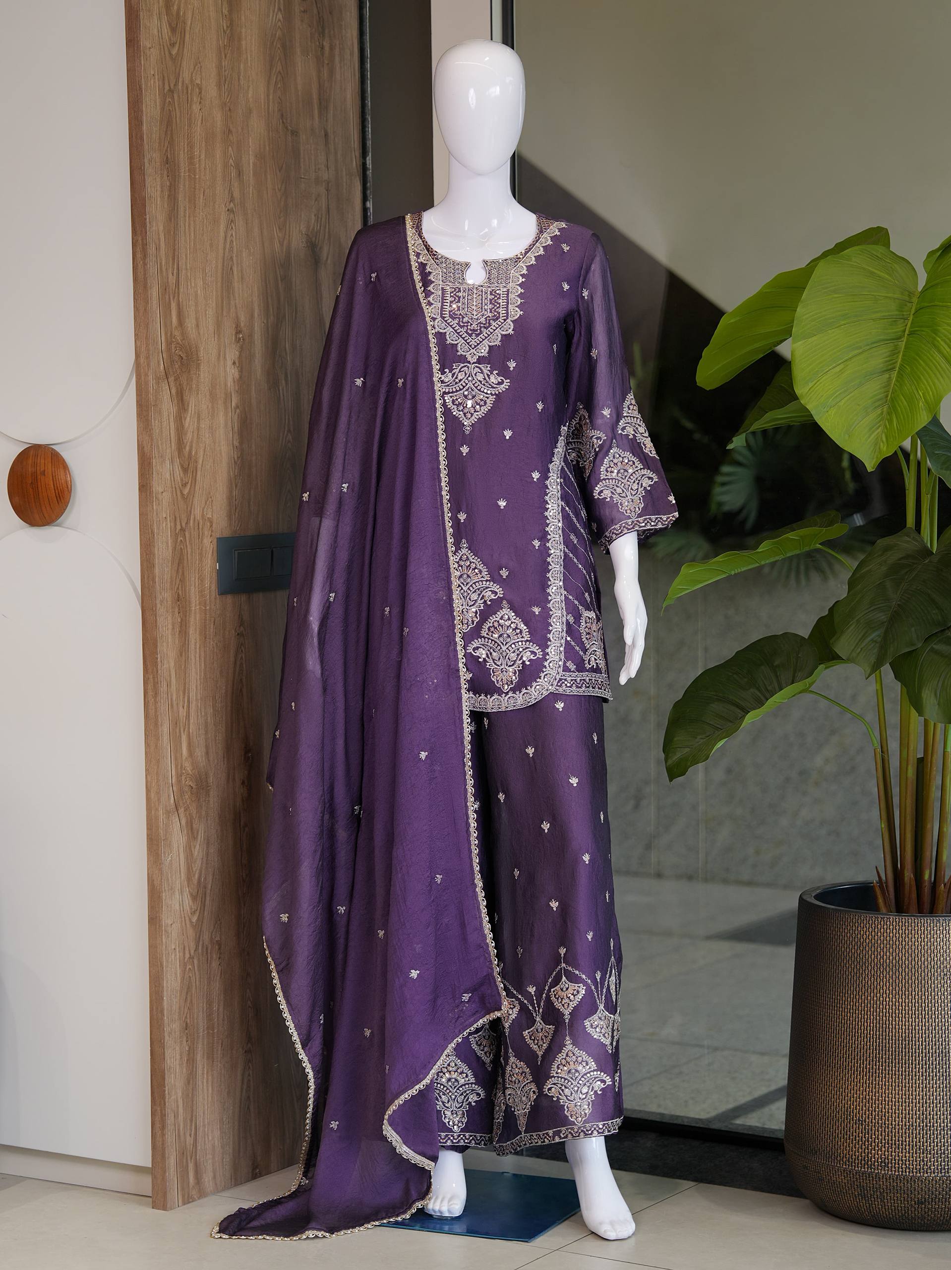 Chikankari Kurti Pant Set | Lucknowi Traditional Ethnic Wear